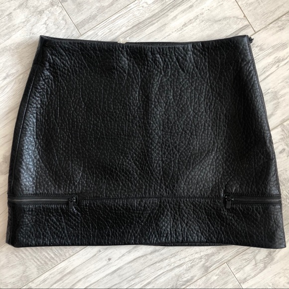 Zara Faux Leather Mini Skirt - Picture 1 of 5